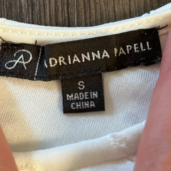 ADRIANNA PAPELL Cream Eyelet Flutter Sleeve Blouse - Picture 4 of 6